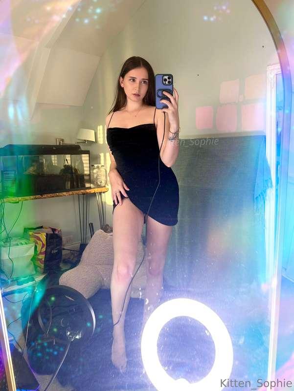 🩷🖤
