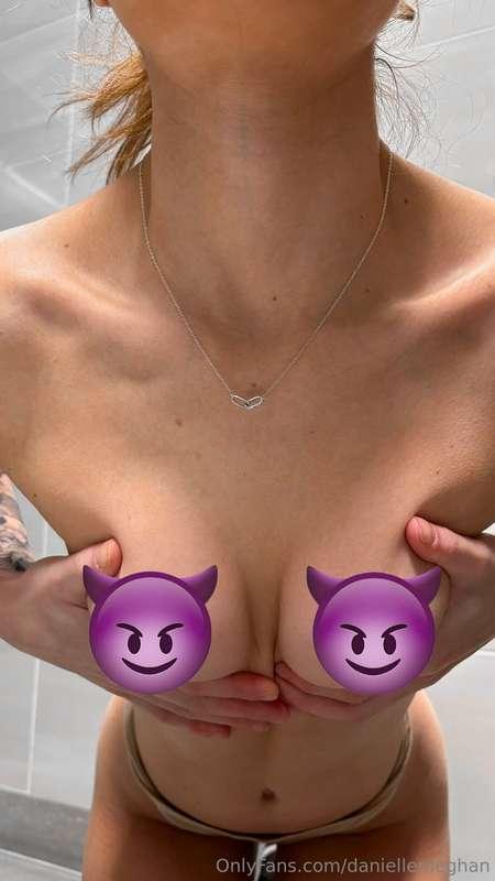 Touchin my 🍒 for you