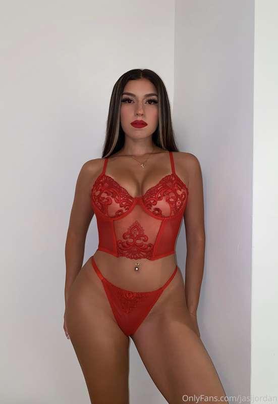 Lady in red 😈 you like it?