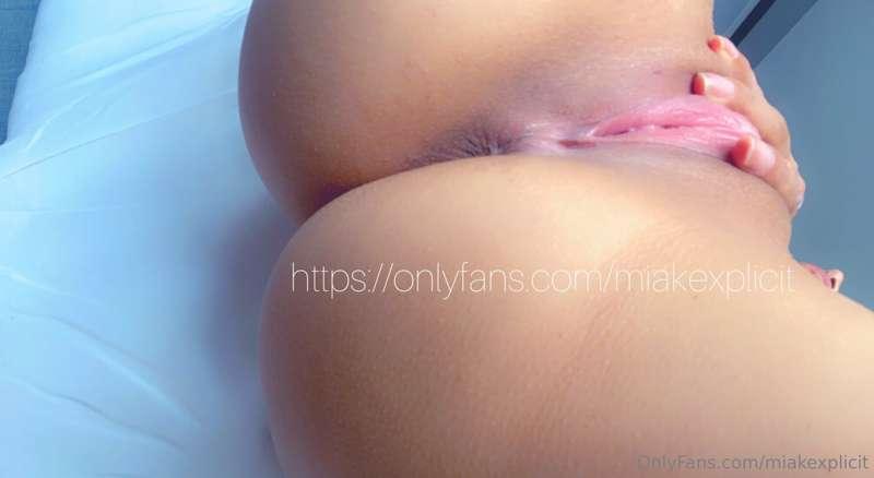 Should I let you lick it? 👅