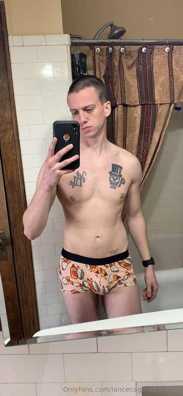 1.3k Photos & 300 videos 5yrs of onlyfans.   VIP ACCESS 5$ h..