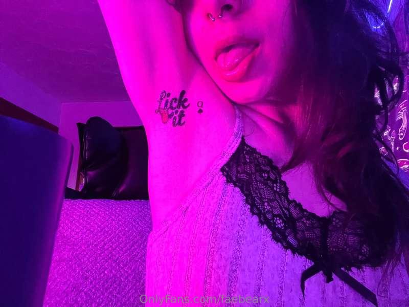 i bet even my armpits make u weak loser.. 🤭