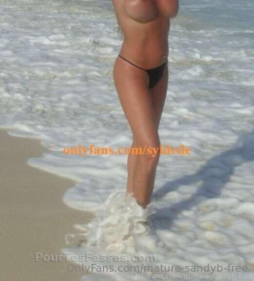 Hey MILF lover.... Just a reminder that if you send me pictu..