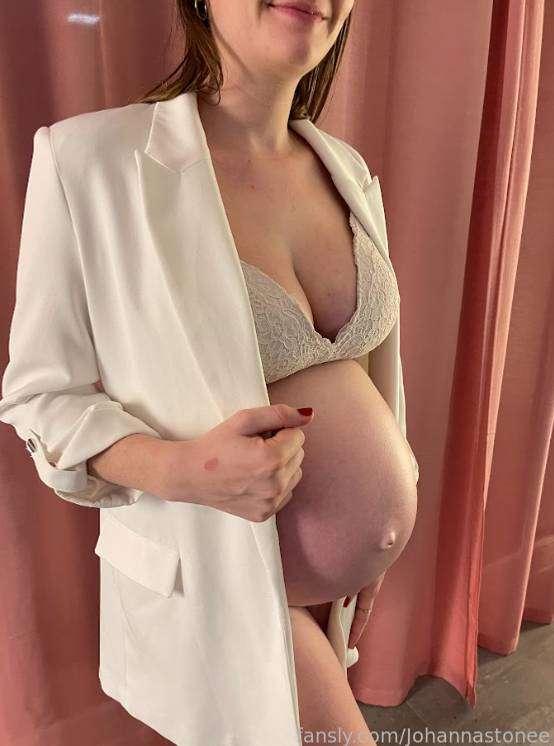 johannastonee image #1