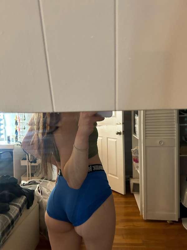 are you an ass or tits kinda person?