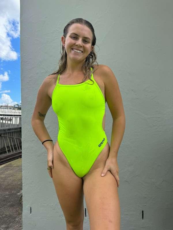 phoebeharris image #2