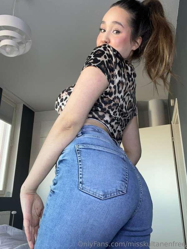 -60% ja koodilla ”FREE” ilmanen extra video🫦🌶️