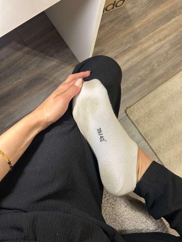 Hey guys 😊Sock orders comes to end. Waiting time at the mome..