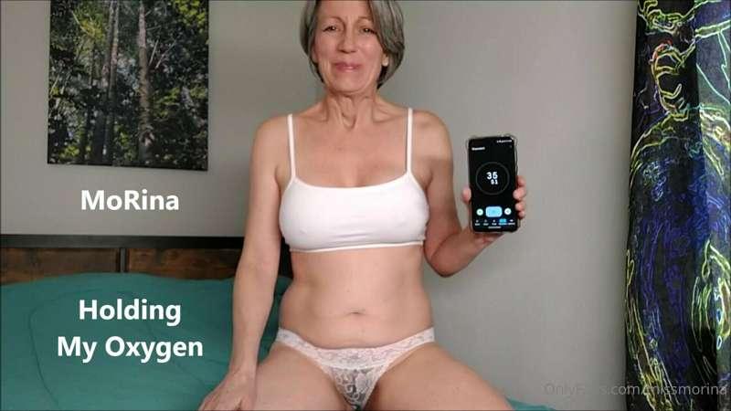 Preview of "Holding My Oxygen" 
I am just in my bra and pant..