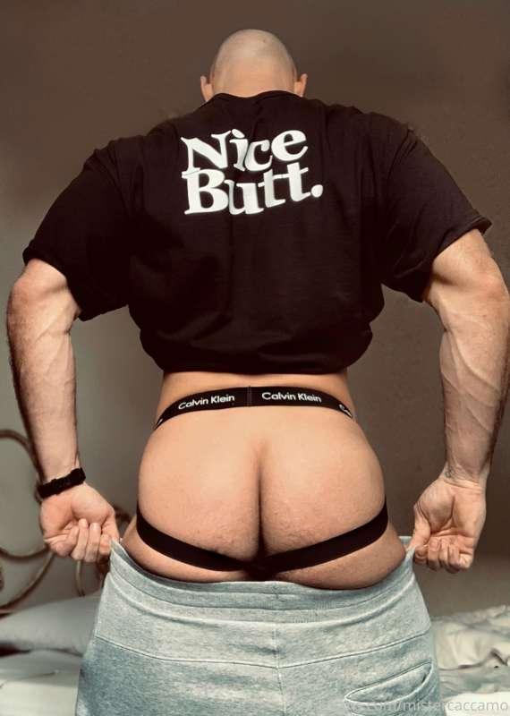 Do you agree with my T-shirt? 😜😜😜