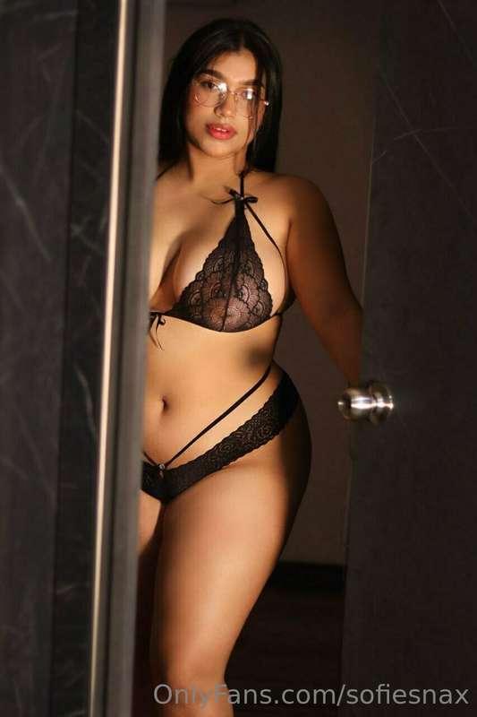 Knock! Knock!
Would you let me in Daddy? 🚪🙏