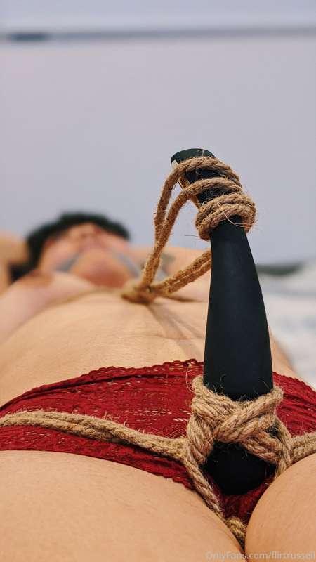 I’ve always had wands tied to my thighs to secure them, but ..