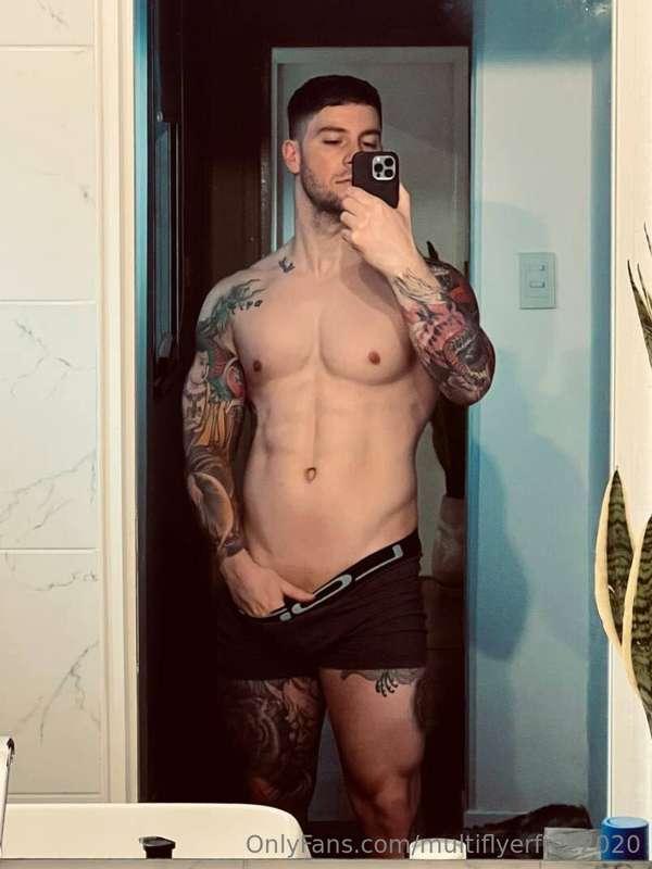 Discover a unique and exclusive side!@agusmas 🔥🔥Are you look..