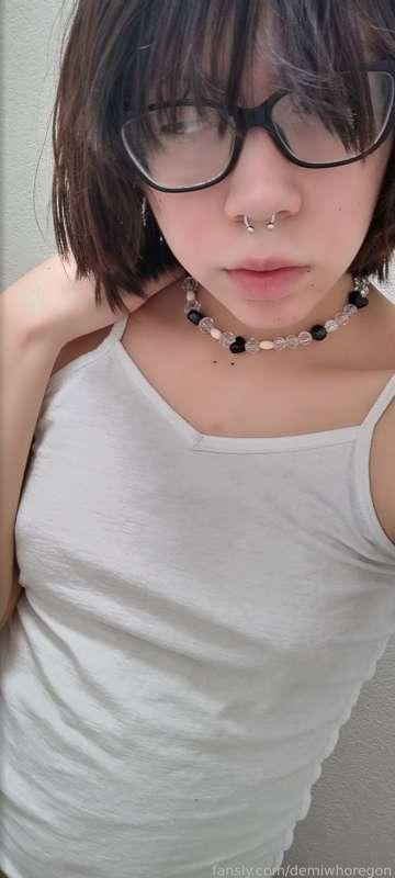 demiwhoregon image #3