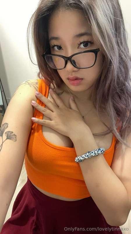 My Asian bestie is INCREDIBLY slutty 😏🥵 and recently created..