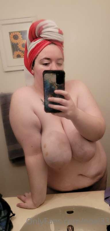 Who wants my premium snap 🤪