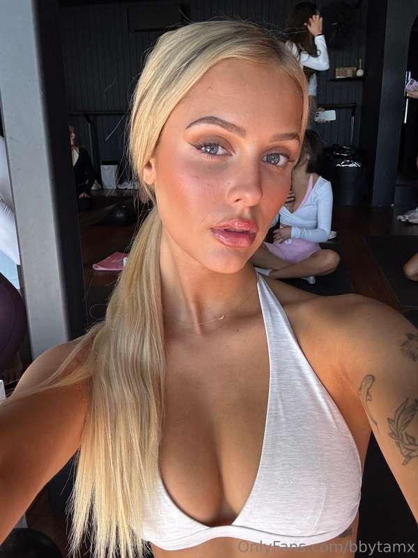 Getting prettier everyday 🥰