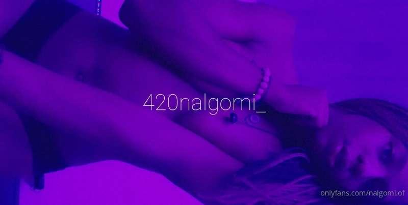 💜🧚🏾‍♀️✨ have a good purple weekend