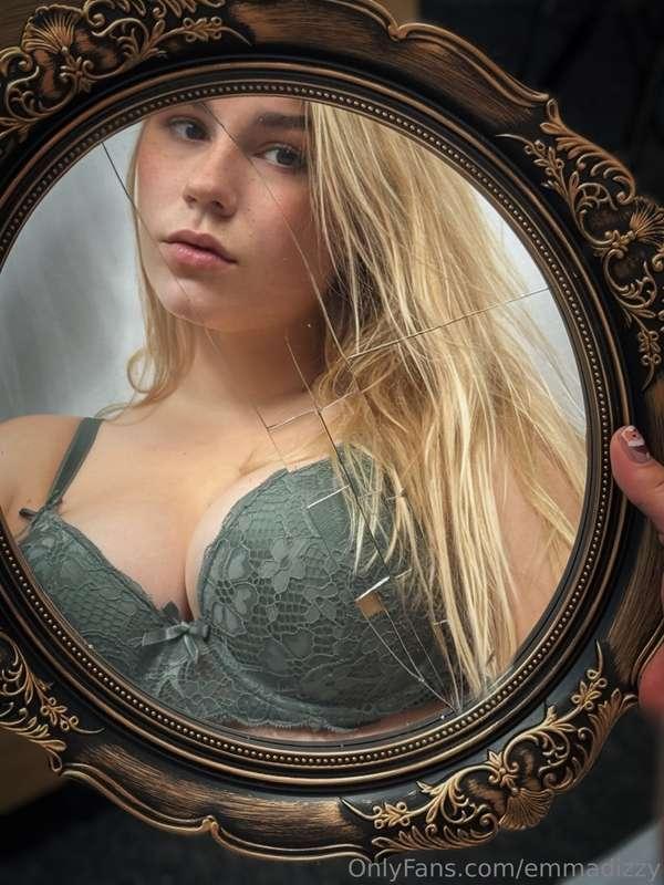 Spieglein, Spieglein an der Wand... 