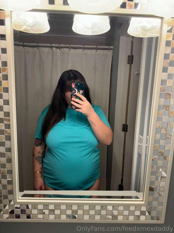 never thought I’d see the day where an xxl doesn’t fit 😅 but..