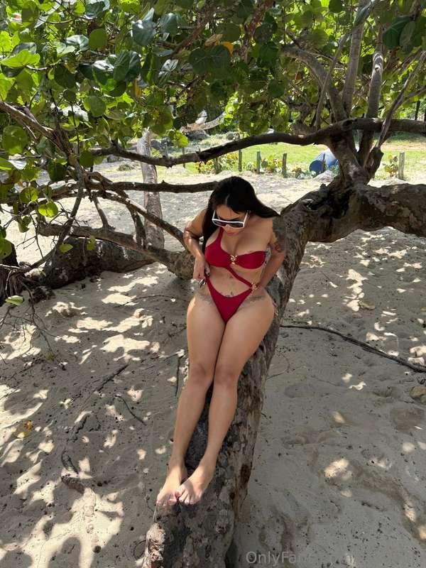 Papi escríbeme quiero jugar. ❤️I want to play dm 