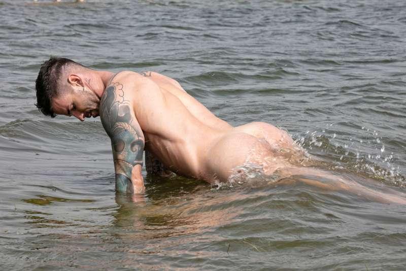 joancrisolphoto image #0