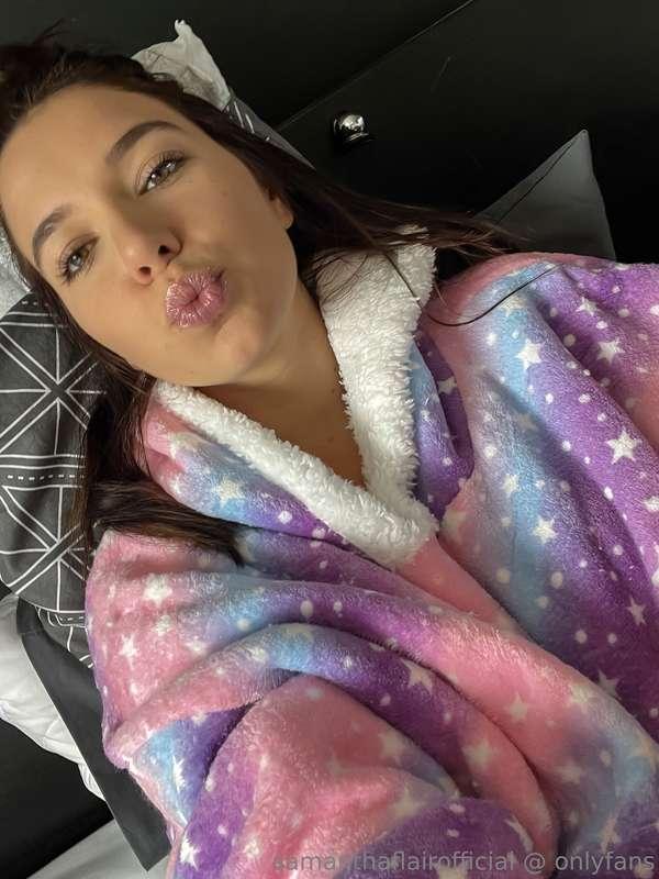 samanthaflairofficial image #2