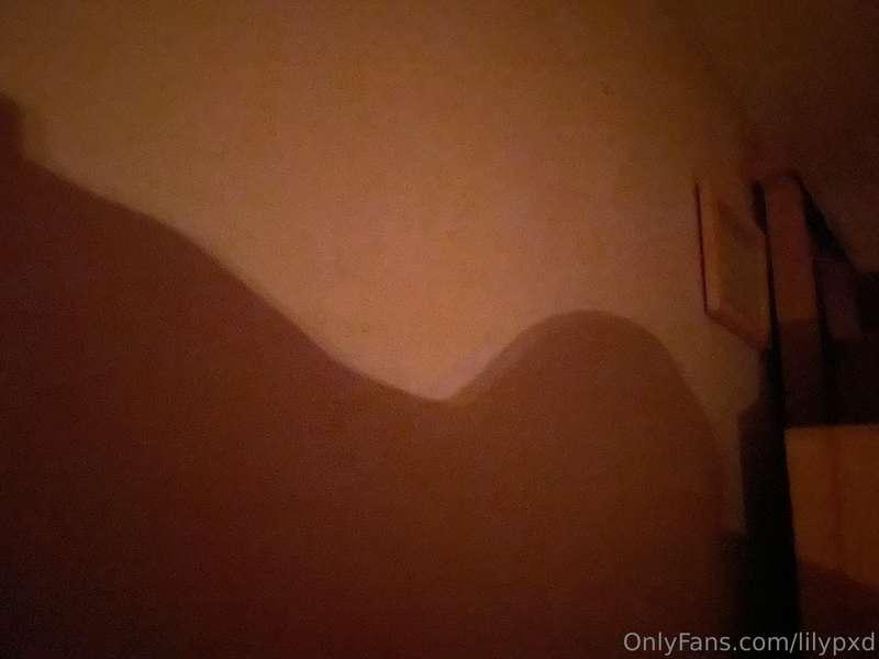 The silhouette makes my ass look big