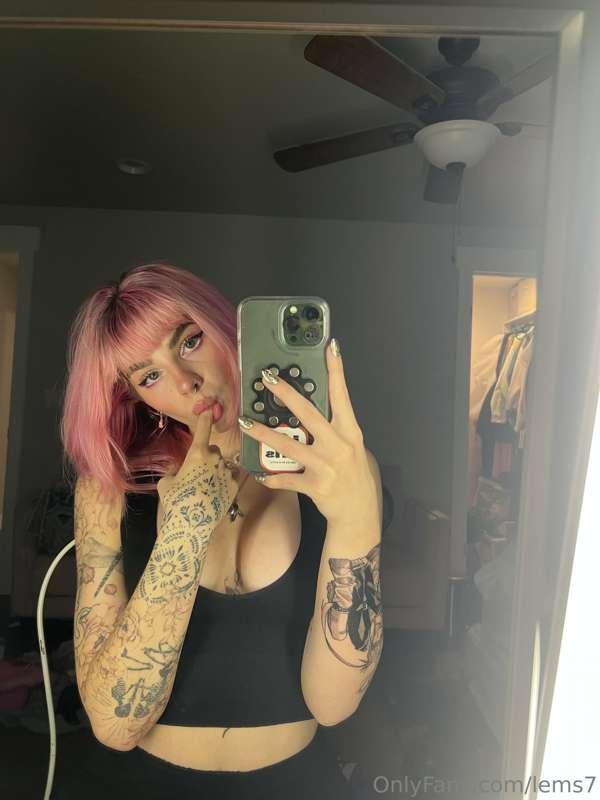 you should come and taste me daddy 😋