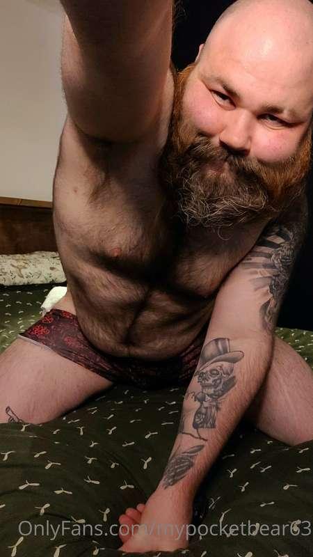 Pt2. Look at my tight red boxers 😍 aren't they so pretty......