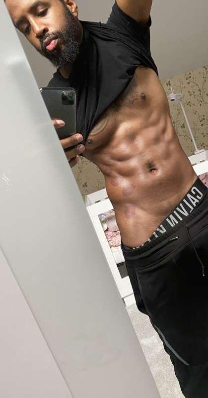 I been in the gym heavy!! Got something special coming tonig..