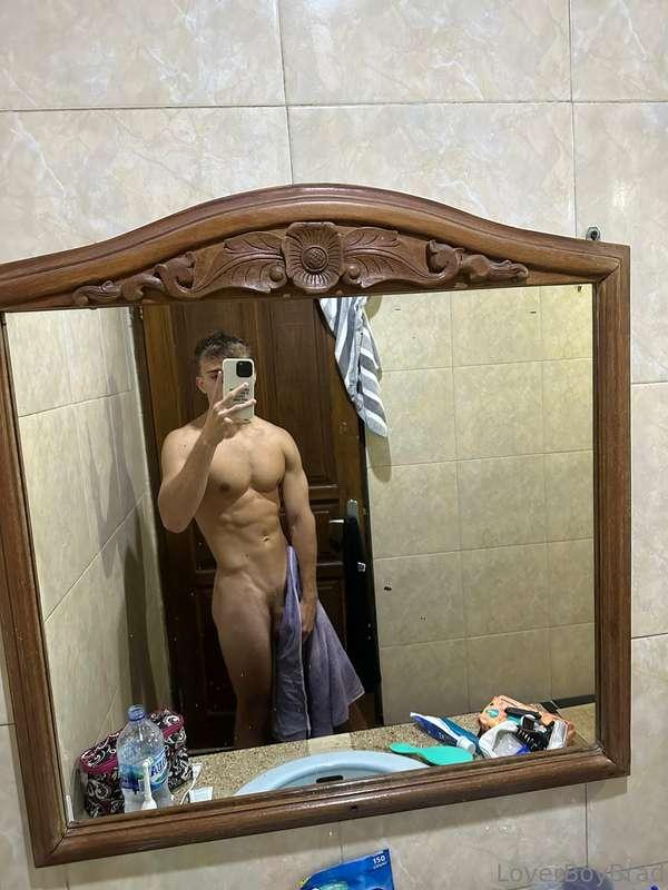 leo_lust1 image #1