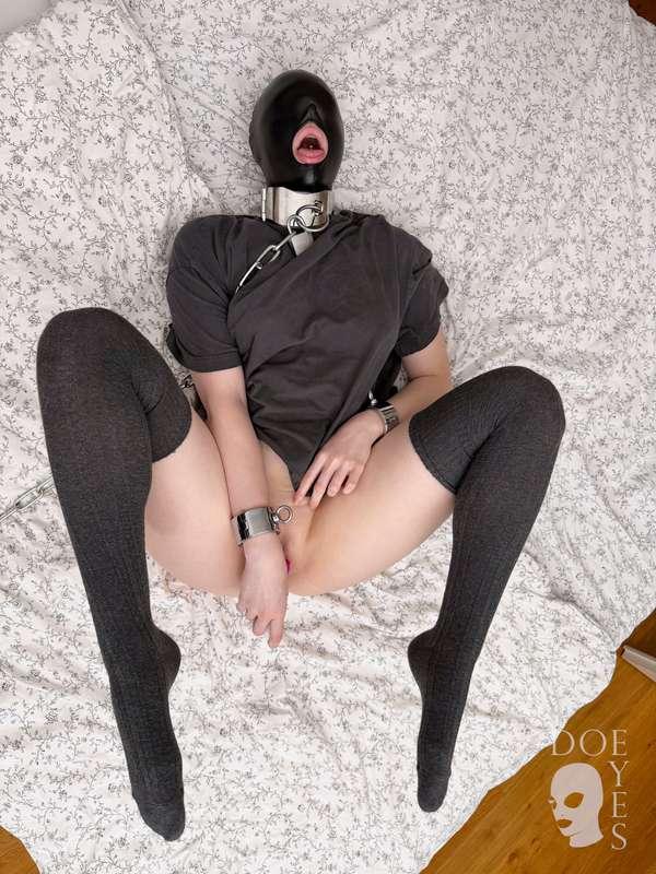 Here are the pictures of tonight’s Bedtime ritual… just some..