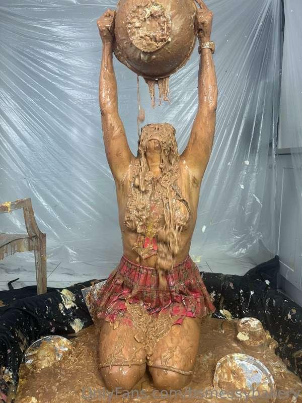 bsmessybakery image #29