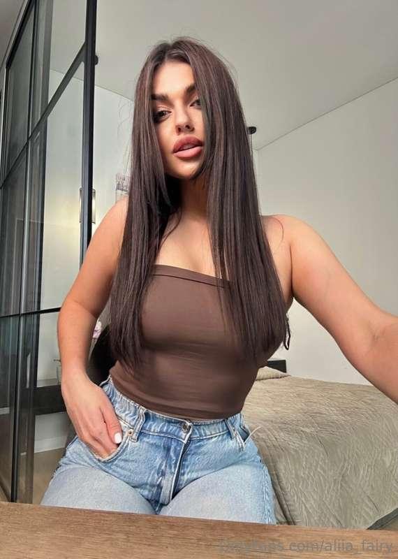 Hi friends, today I'm cozying up at my desk in a brown top a..