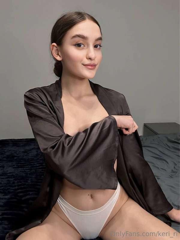 *Free subscription*
Would you fuck her @soffavip ass, pussy ..