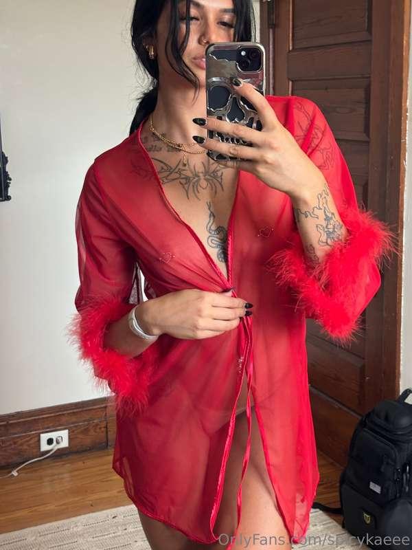 Just wearing something that’ll have you thinking naughty tho..