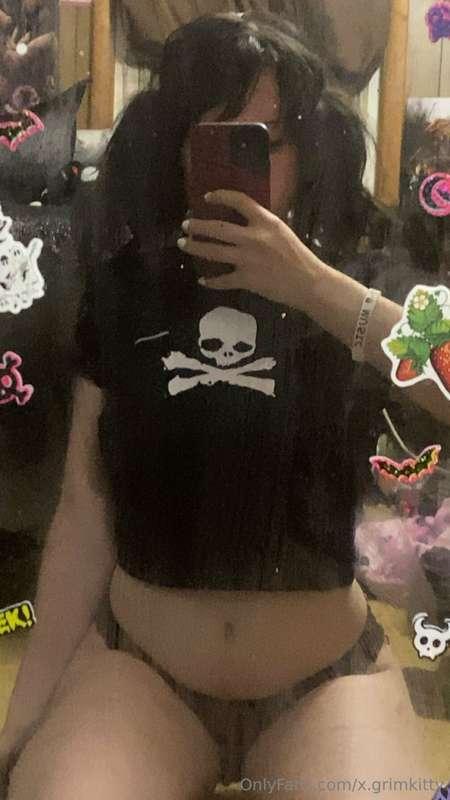 x.grimkitty image #0