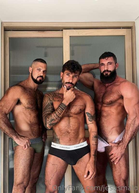 what a fever with these two big men 🔥