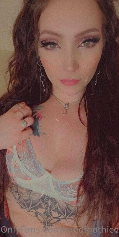 Don’t be scared… unlock some posts to see every inch of my b..