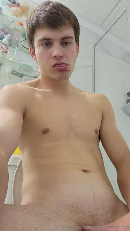 dumb_himbo_bro image #0