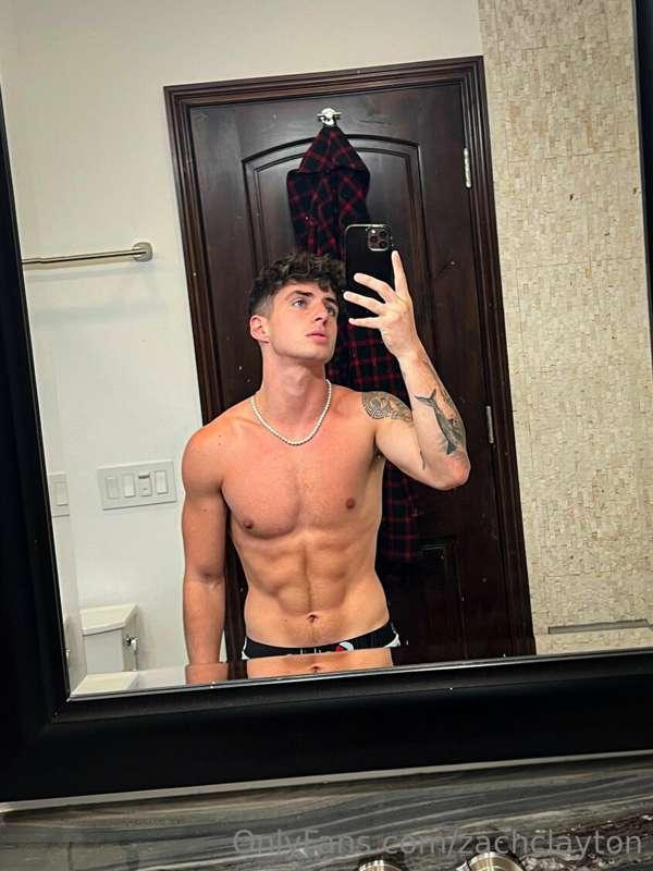 zachclayton image #2