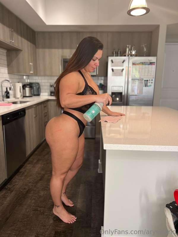 Need help with cleaning 🧽 the house ? 