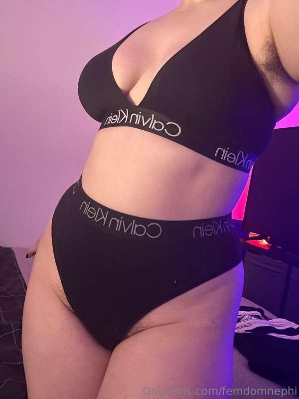 I got a couple of new casual sets, what do you think? You ca..