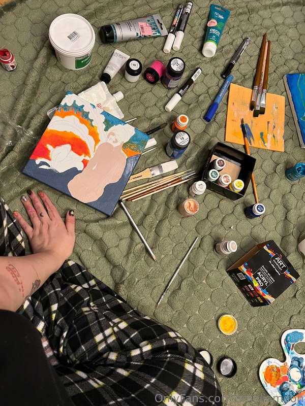 sometimes I like to do art therapy and with my friends and t..