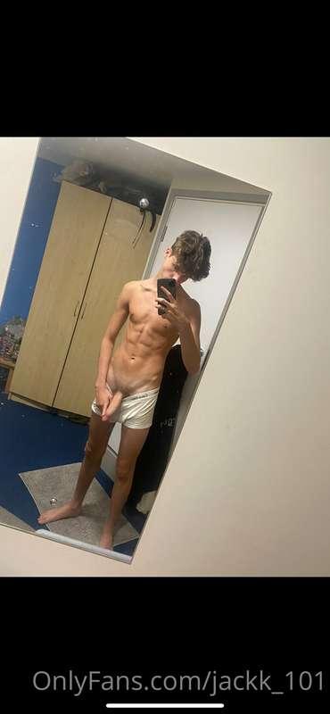 another photo dump😅  might have a fucking vid for u guys soo..