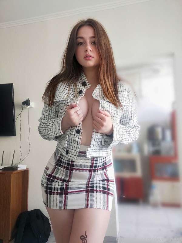 😏