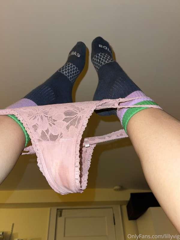See this is why I don't wear panties...always messing them u..