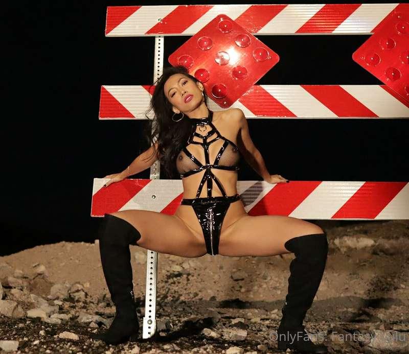 🌜Midnight Dominatrix Fantasy🌜
The last of my DOM shoot!
All ..
