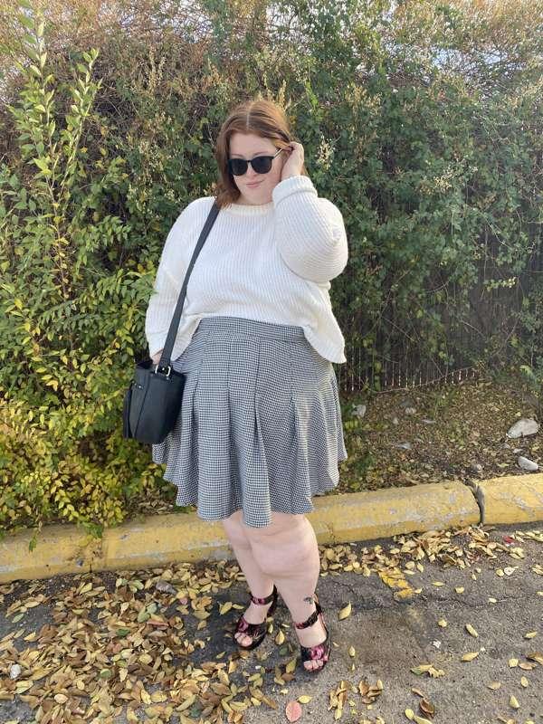Tucked or untucked? I want to go on a museum date and then s..